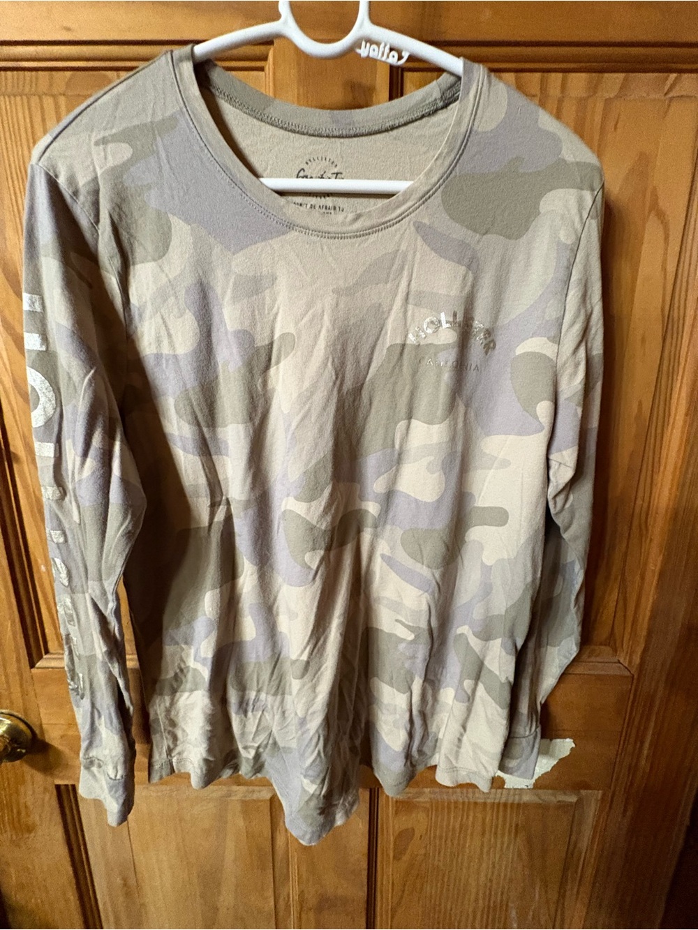 Hollister Long-Sleeve Camo Tee - Tan/Olive